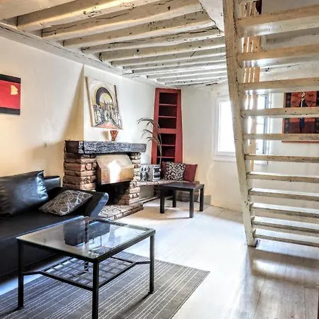 Apartment Duplex Notre Dame Paris