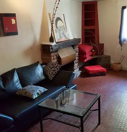 Duplex Notre Dame Apartment